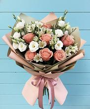 Букет цветов из:  Розы, Альстромерии и Лизиантусы в Спасское Нижегородская область