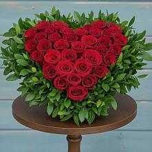 Цветочная композиция из Розы в виде сердца в Спасское Нижегородская область