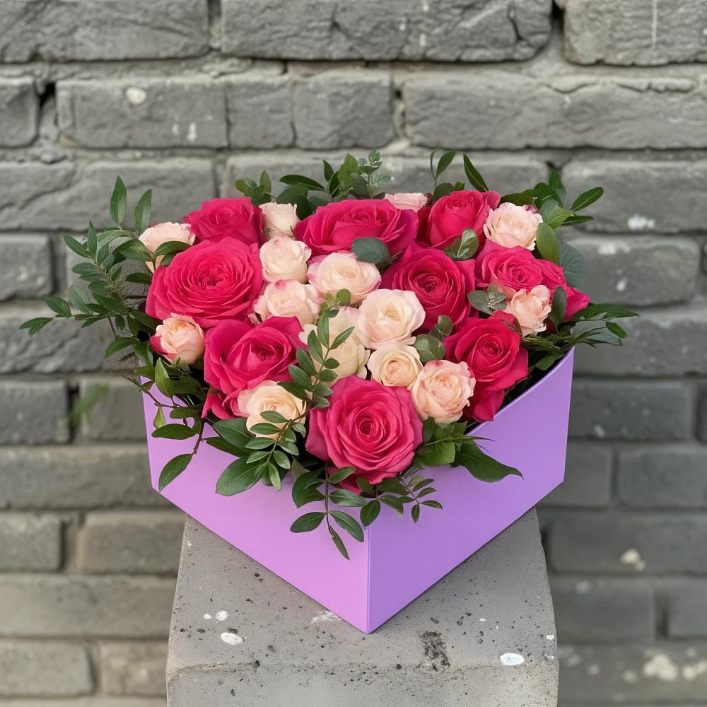 Цветочная композиция из Розы в коробке в Спасское Нижегородская область