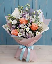 Букет цветов из:  Лизиантусы, Розы, Альстромерии и Гипсофила в Спасское Нижегородская область