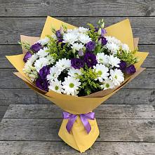 Букет цветов из:  Ирисы, Хризантемы и Ромашки в Спасское Нижегородская область