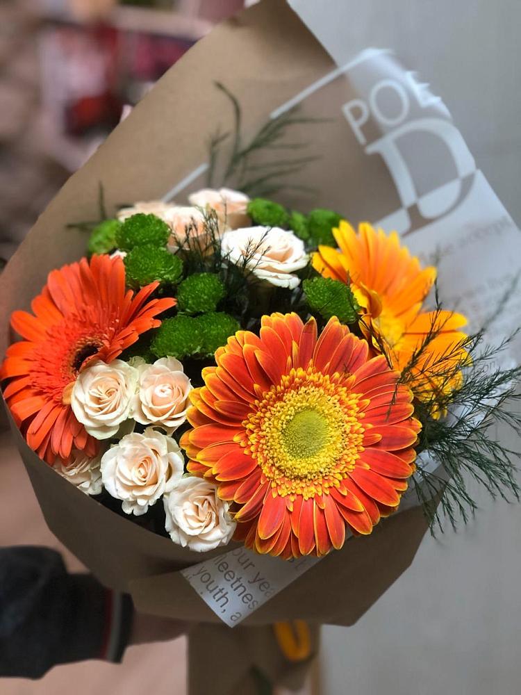 Букет цветов из: Герберы, Хризантемы и Розы в Спасское Нижегородская область